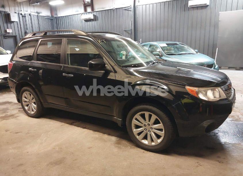 Photo 13 of 2011 Subaru Forester 2.5X PREMIUM (VIN JF2SHACC1BG732095)
