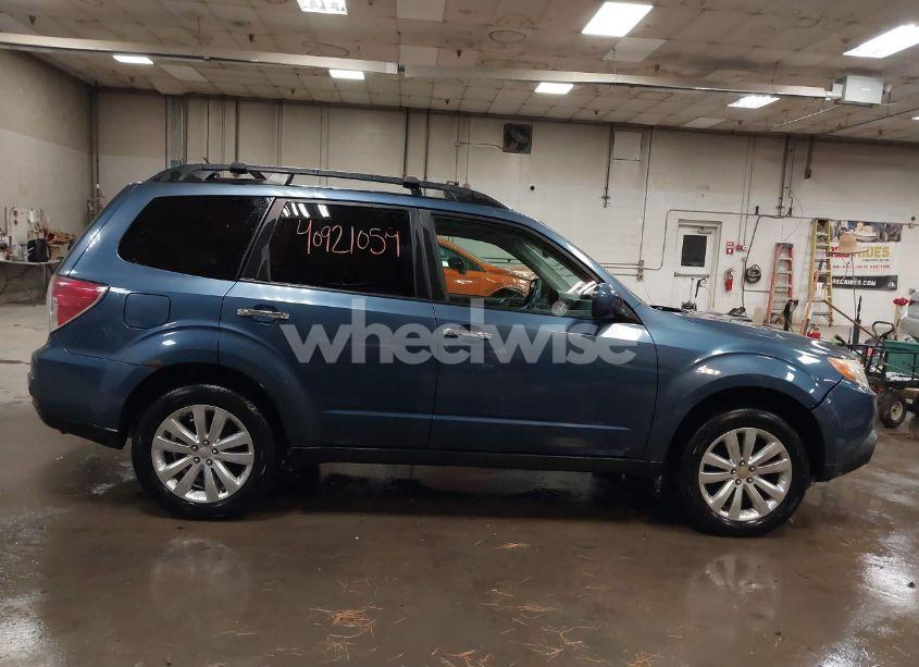 Photo 13 of 2011 Subaru Forester 2.5X PREMIUM (VIN JF2SHACC1BH728221)