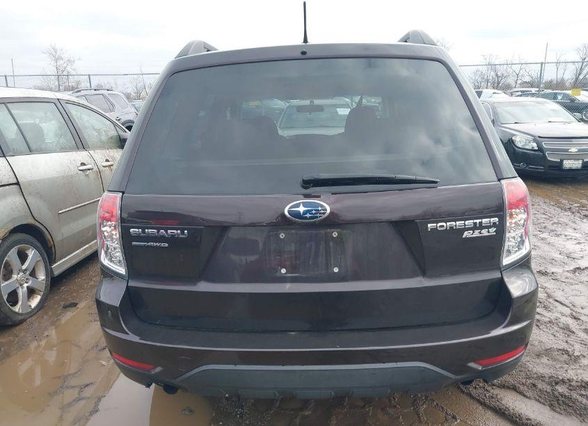 Photo 16 of 2013 Subaru Forester 2.5X PREMIUM (VIN JF2SHACC1DH437334)