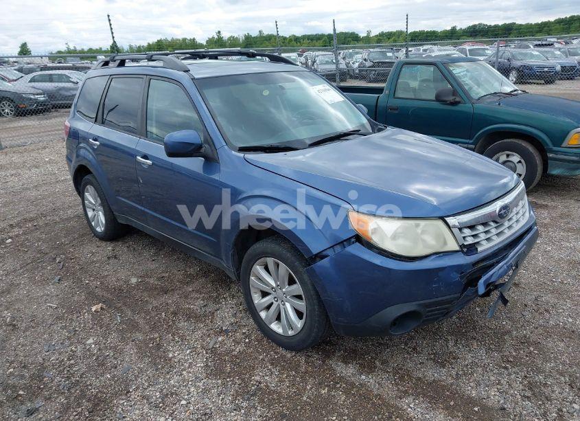 2011 Subaru Forester 2.5X PREMIUM (VIN JF2SHACC3BH720685) main photo