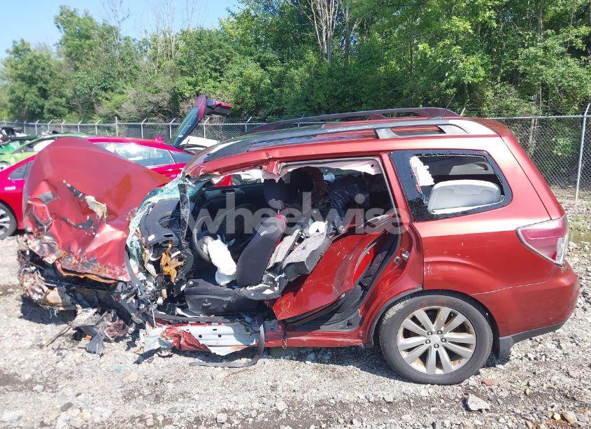 Photo 14 of 2011 Subaru Forester 2.5X PREMIUM (VIN JF2SHACCXBH707402)