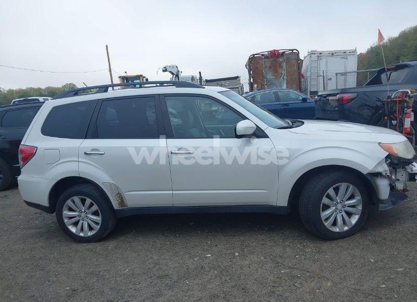 Photo 14 of 2011 Subaru Forester 2.5X PREMIUM (VIN JF2SHADC0BH715216)