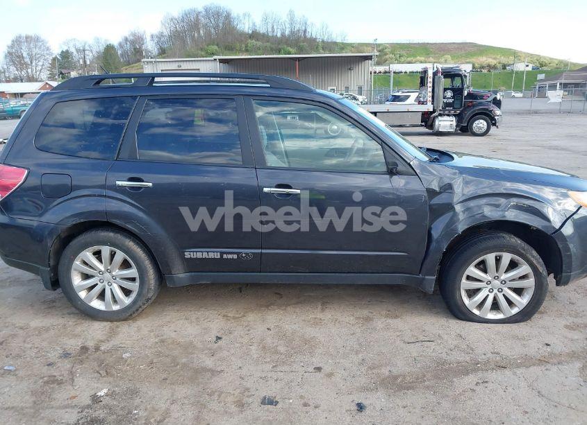 Photo 13 of 2011 Subaru Forester 2.5X PREMIUM (VIN JF2SHADC0BH728404)