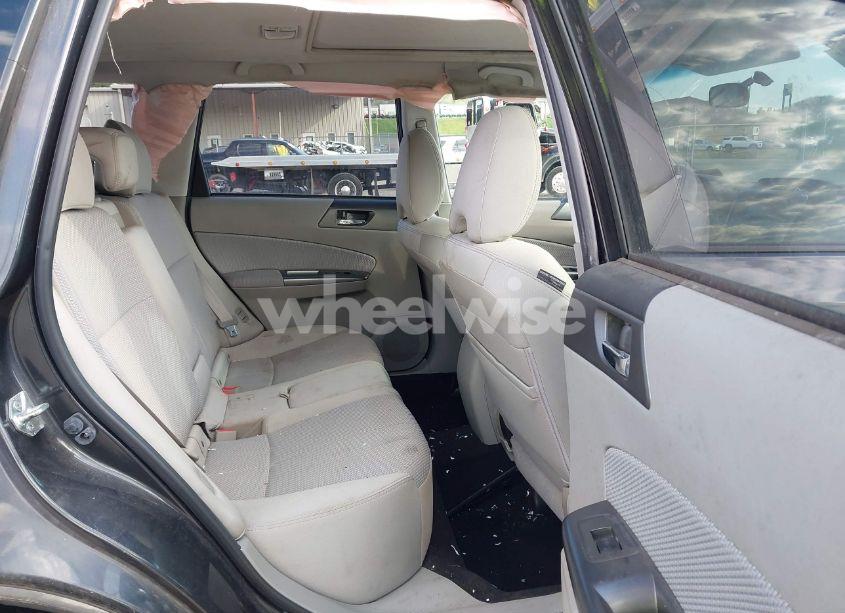 Photo 8 of 2011 Subaru Forester 2.5X PREMIUM (VIN JF2SHADC0BH728404)