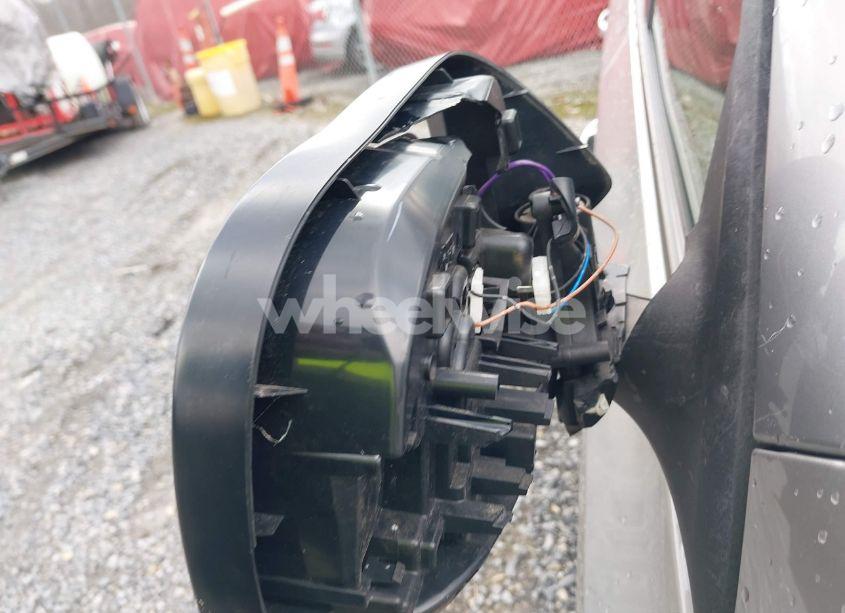 Photo 15 of 2011 Subaru Forester 2.5X PREMIUM (VIN JF2SHADC0BH755960)