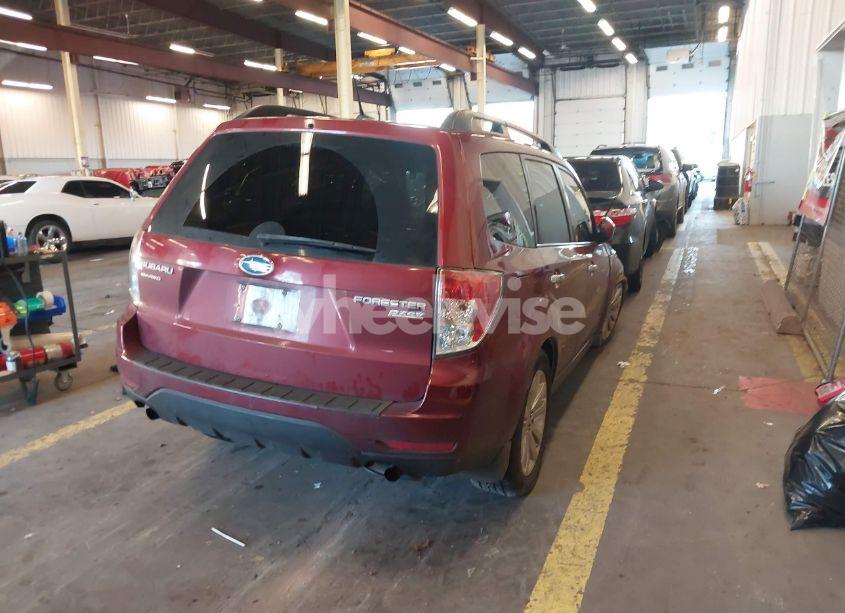 Photo 4 of 2011 Subaru Forester 2.5X PREMIUM (VIN JF2SHADC0BH763427)