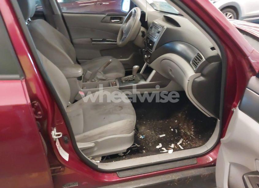 Photo 5 of 2011 Subaru Forester 2.5X PREMIUM (VIN JF2SHADC0BH763427)