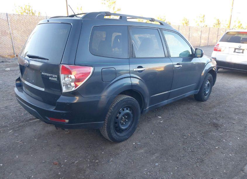 Photo 4 of 2012 Subaru Forester 2.5X PREMIUM (VIN JF2SHADC0CH423583)