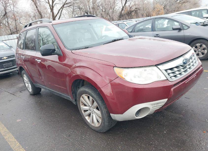 2012 Subaru Forester 2.5X PREMIUM (VIN JF2SHADC0CH465610) main photo