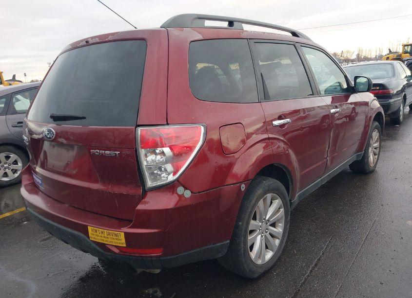 Photo 4 of 2012 Subaru Forester 2.5X PREMIUM (VIN JF2SHADC0CH465610)