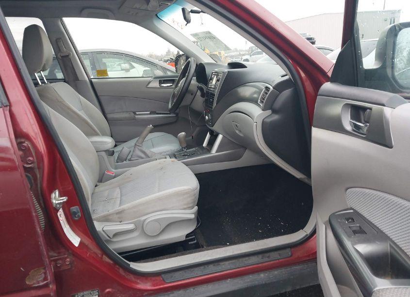 Photo 5 of 2012 Subaru Forester 2.5X PREMIUM (VIN JF2SHADC0CH465610)