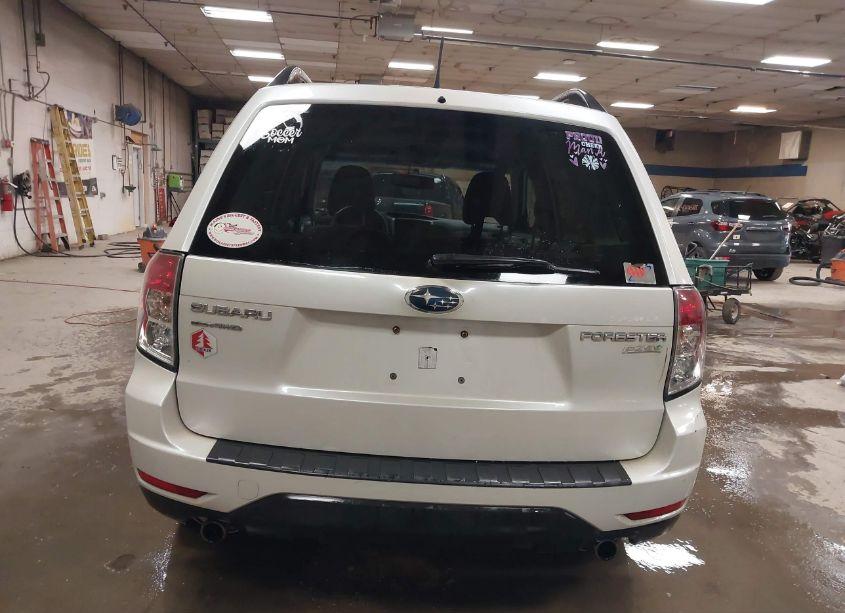 Photo 16 of 2013 Subaru Forester 2.5X PREMIUM (VIN JF2SHADC0DH436805)