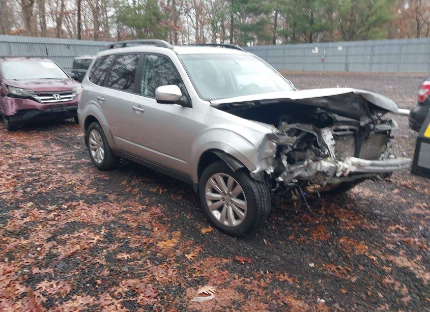2011 Subaru Forester 2.5X PREMIUM (VIN JF2SHADC1BH700854) main photo