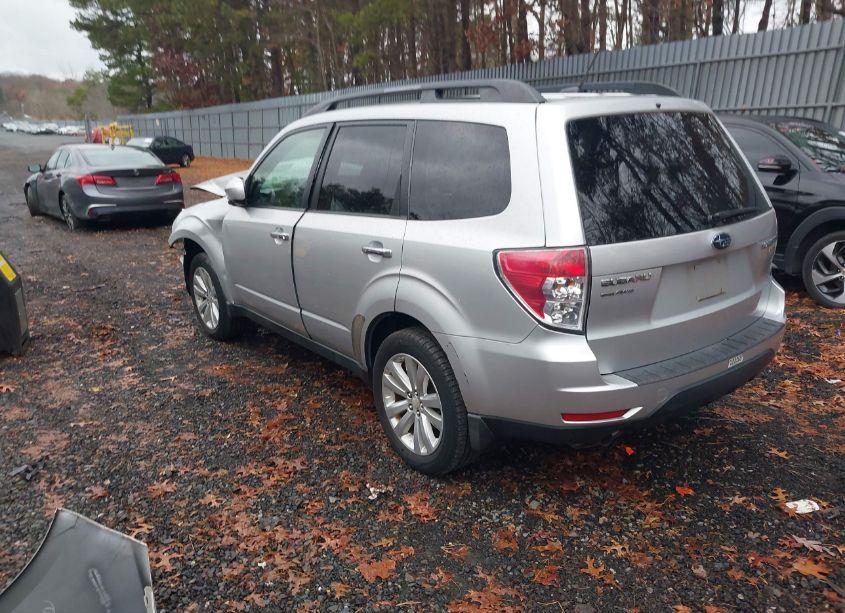 Photo 3 of 2011 Subaru Forester 2.5X PREMIUM (VIN JF2SHADC1BH700854)