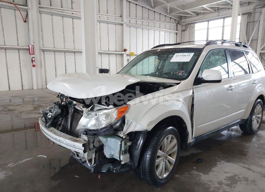 Photo 6 of 2011 Subaru Forester 2.5X PREMIUM (VIN JF2SHADC1BH717637)