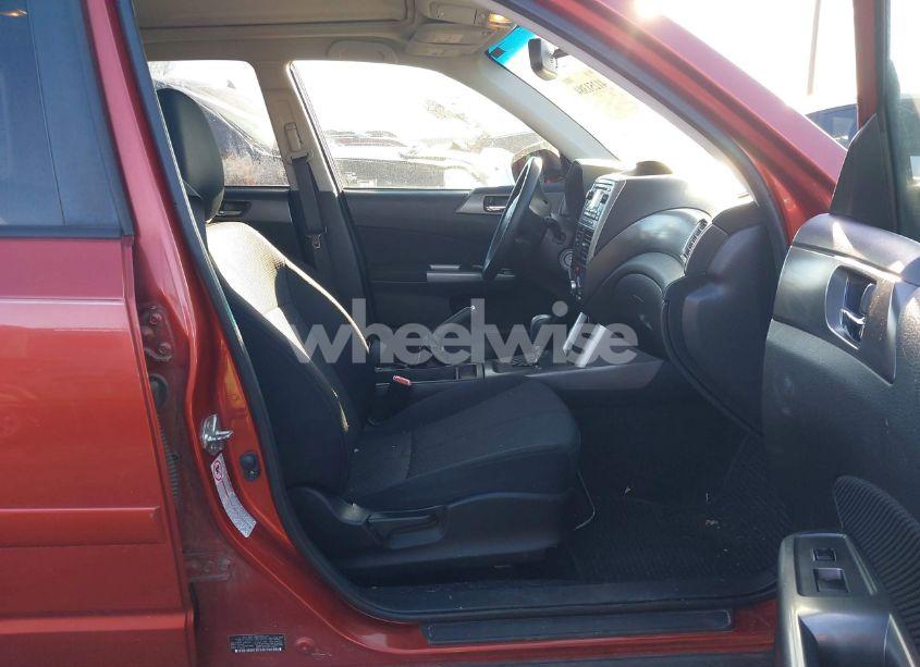 Photo 5 of 2011 Subaru Forester 2.5X PREMIUM (VIN JF2SHADC1BH758432)