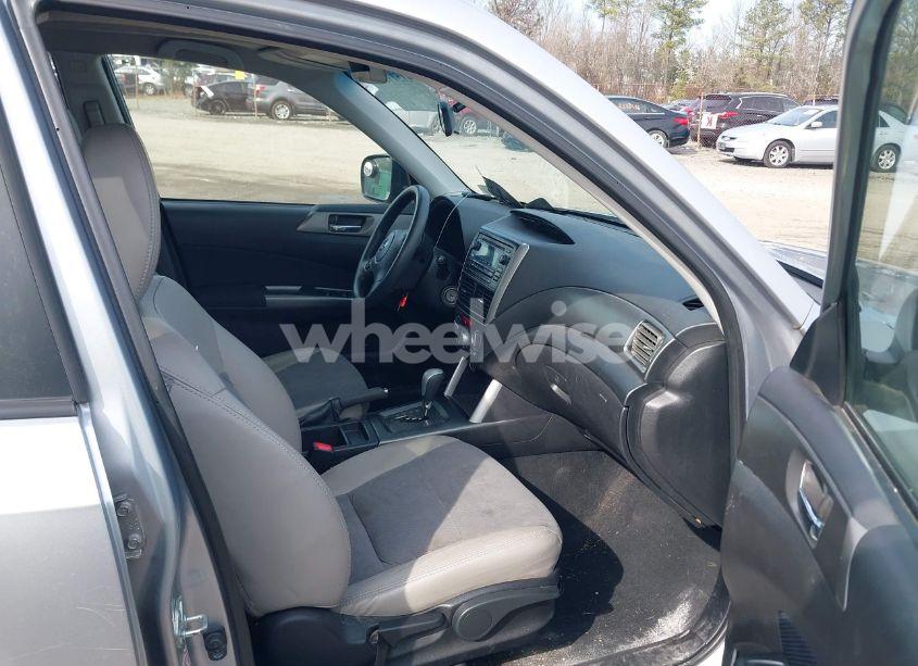 Photo 5 of 2012 Subaru Forester 2.5X PREMIUM (VIN JF2SHADC1CH414570)
