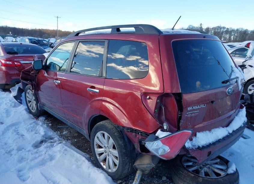 Photo 3 of 2012 Subaru Forester 2.5X PREMIUM (VIN JF2SHADC1CH459685)