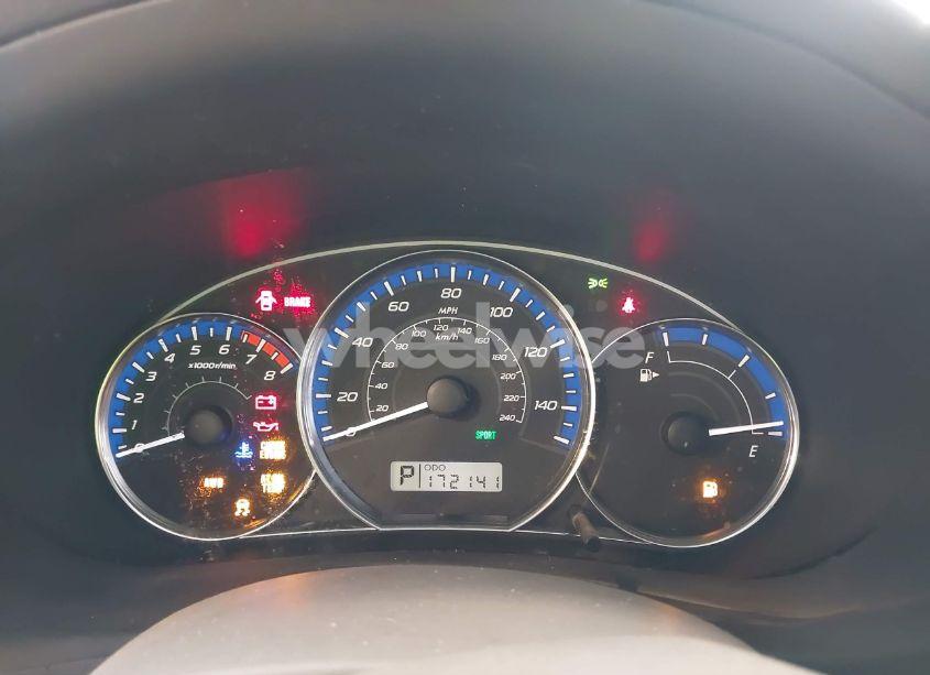 Photo 7 of 2011 Subaru Forester 2.5X PREMIUM (VIN JF2SHADC2BH713063)