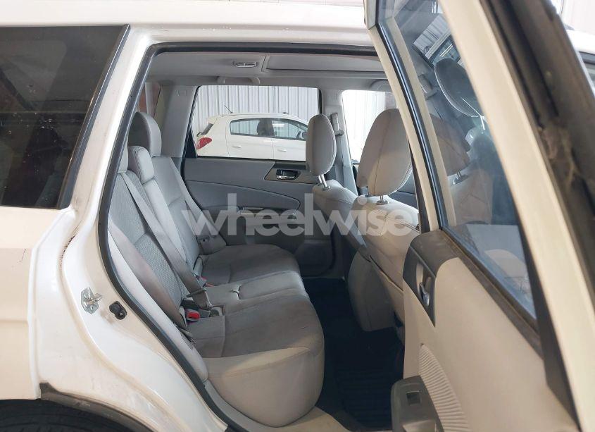 Photo 8 of 2011 Subaru Forester 2.5X PREMIUM (VIN JF2SHADC2BH713063)