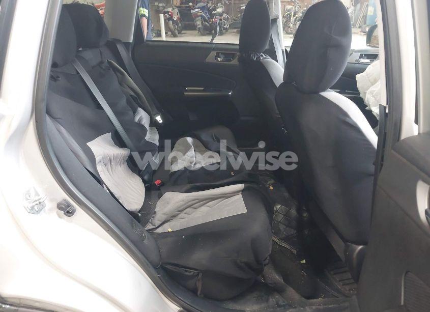 Photo 8 of 2011 Subaru Forester 2.5X PREMIUM (VIN JF2SHADC2BH717596)