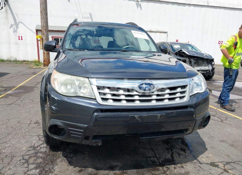 Photo 6 of 2011 Subaru Forester 2.5X PREMIUM (VIN JF2SHADC2BH773943)