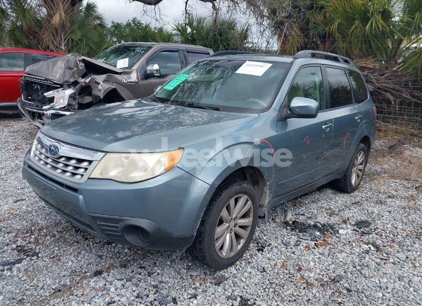 Photo 2 of 2012 Subaru Forester 2.5X PREMIUM (VIN JF2SHADC2CH427893)