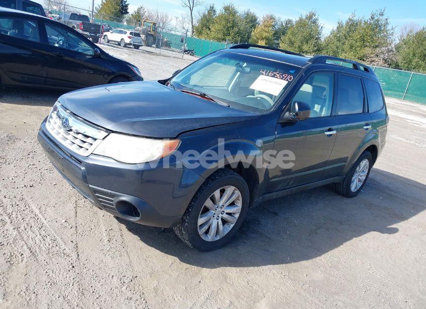 Photo 2 of 2012 Subaru Forester 2.5X PREMIUM (VIN JF2SHADC2CH458528)
