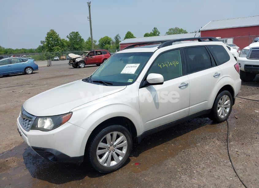 Photo 2 of 2012 Subaru Forester 2.5X PREMIUM (VIN JF2SHADC2CH459890)