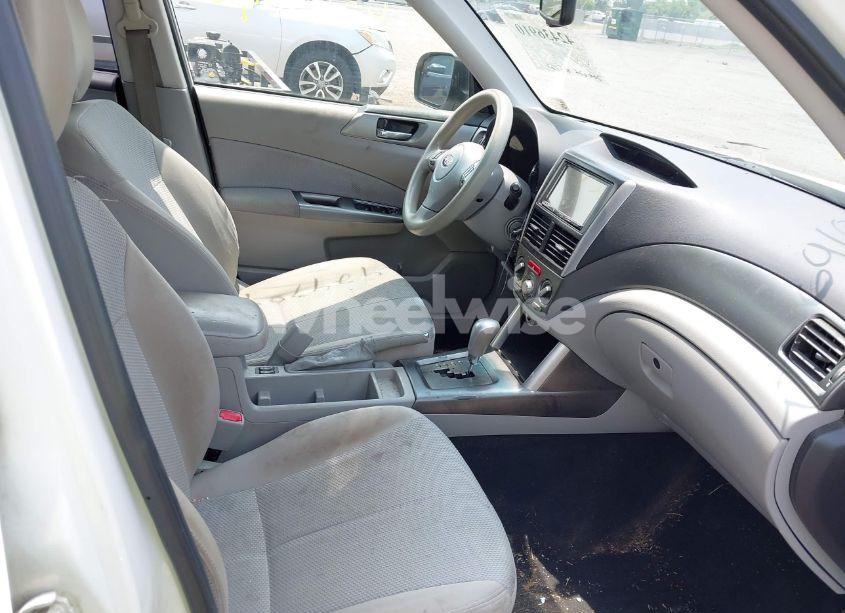 Photo 5 of 2012 Subaru Forester 2.5X PREMIUM (VIN JF2SHADC2CH459890)