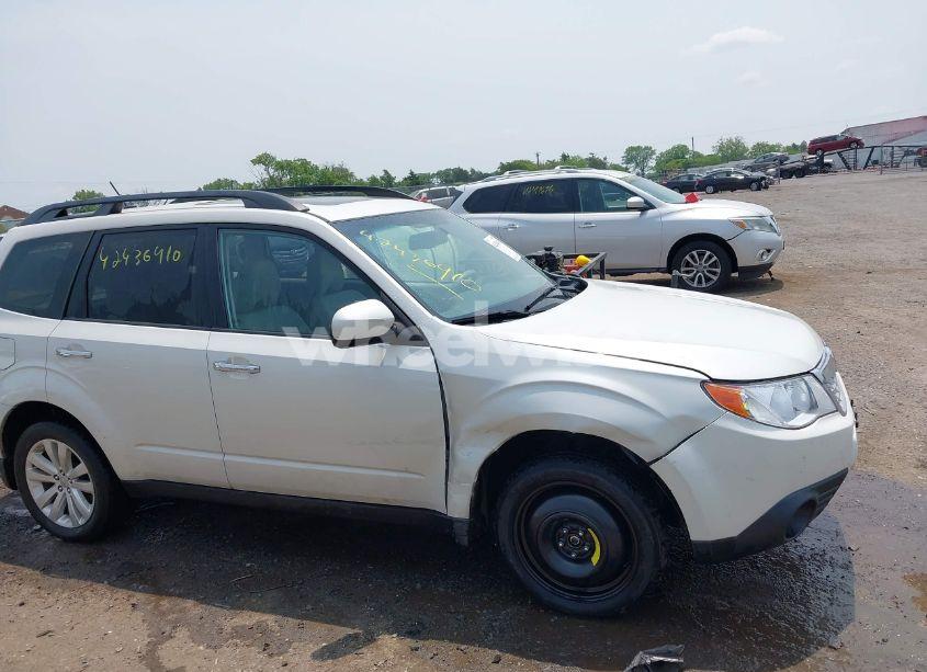 Photo 6 of 2012 Subaru Forester 2.5X PREMIUM (VIN JF2SHADC2CH459890)