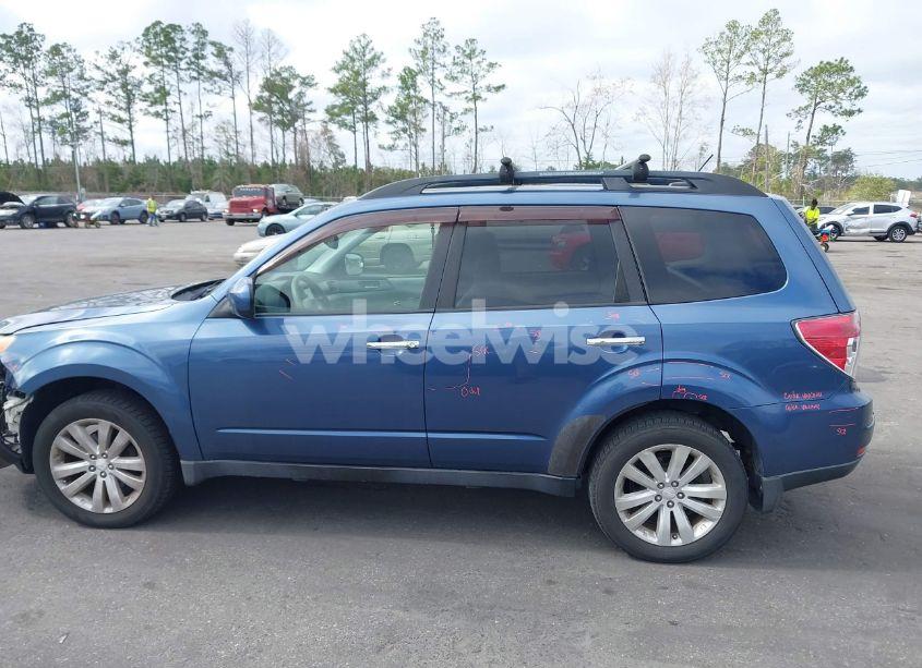Photo 14 of 2013 Subaru Forester 2.5X PREMIUM (VIN JF2SHADC2DH441763)