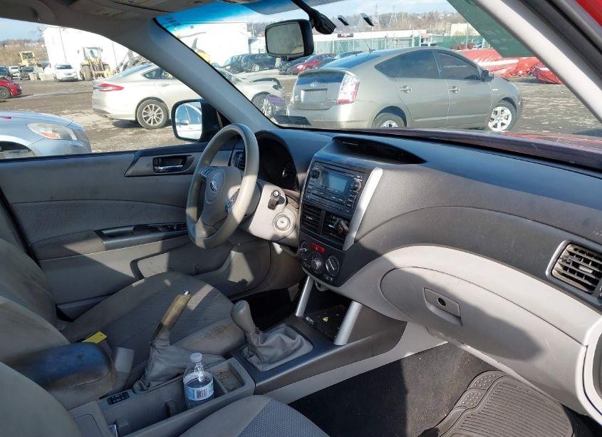 Photo 5 of 2011 Subaru Forester 2.5X PREMIUM (VIN JF2SHADC3BG702675)