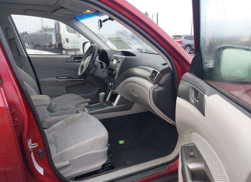 Photo 5 of 2011 Subaru Forester 2.5X PREMIUM (VIN JF2SHADC3BH739199)