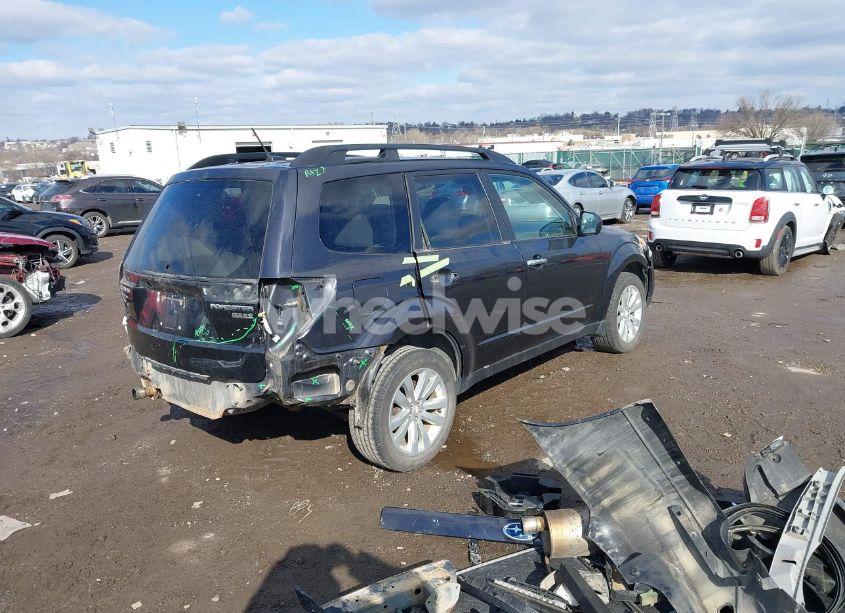 Photo 4 of 2011 Subaru Forester 2.5X PREMIUM (VIN JF2SHADC3BH748775)