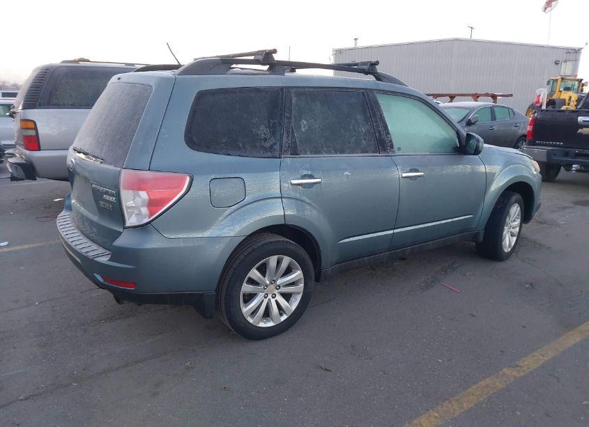 Photo 4 of 2011 Subaru Forester 2.5X PREMIUM (VIN JF2SHADC3BH754639)