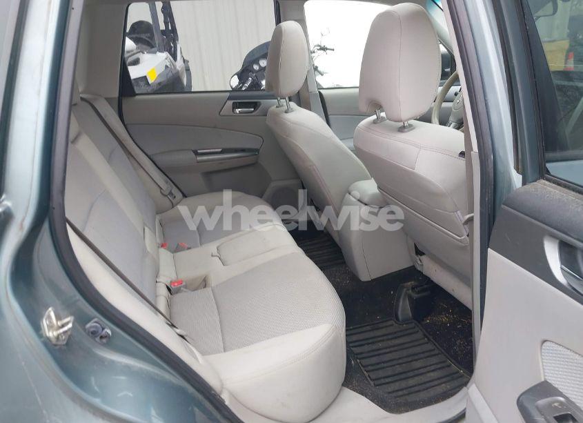 Photo 8 of 2013 Subaru Forester 2.5X PREMIUM (VIN JF2SHADC3DG406333)
