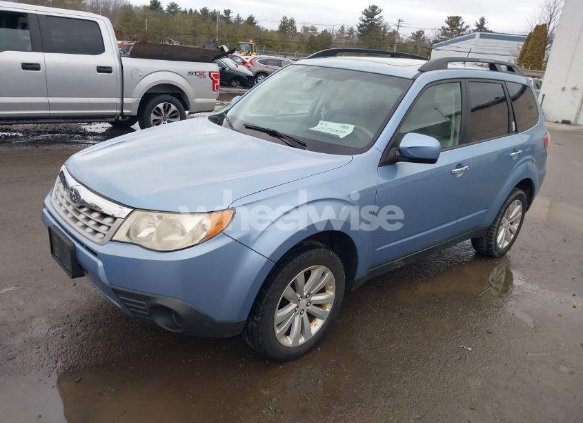 Photo 2 of 2012 Subaru Forester 2.5X PREMIUM (VIN JF2SHADC4CH401389)