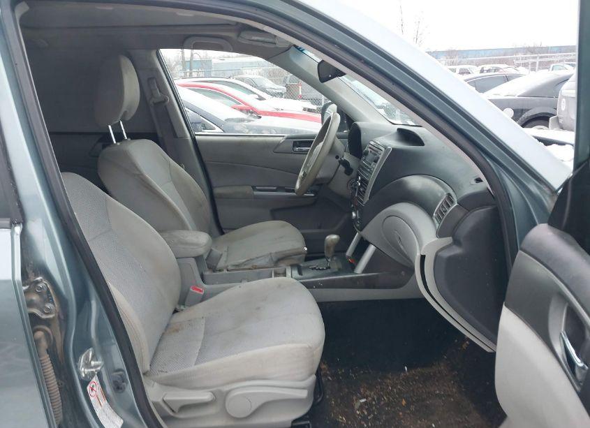 Photo 5 of 2012 Subaru Forester 2.5X PREMIUM (VIN JF2SHADC4CH409749)