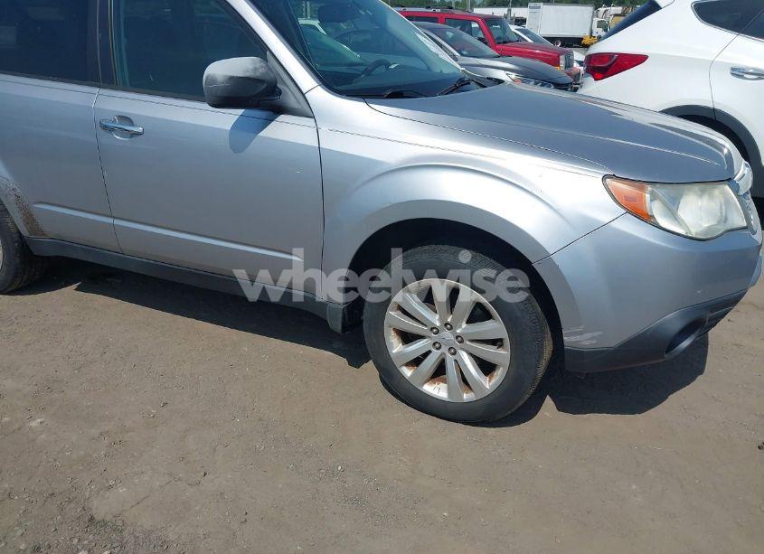 Photo 6 of 2012 Subaru Forester 2.5X PREMIUM (VIN JF2SHADC4CH411100)