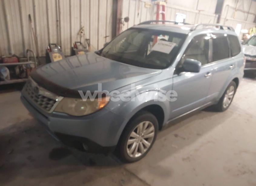 Photo 2 of 2012 Subaru Forester 2.5X PREMIUM (VIN JF2SHADC4CH424090)