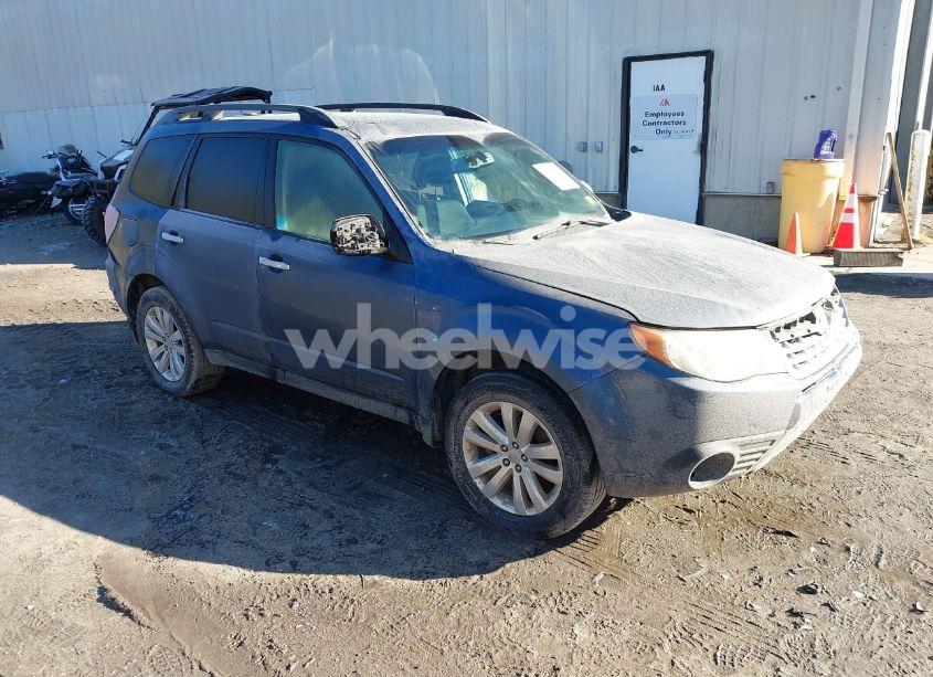 2012 Subaru Forester 2.5X PREMIUM (VIN JF2SHADC4CH453850) main photo