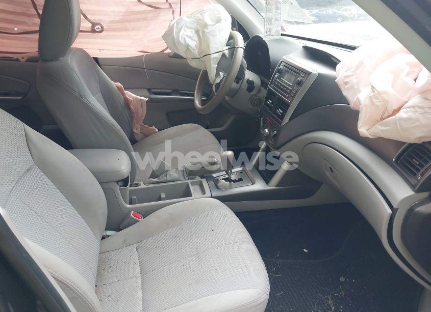 Photo 5 of 2012 Subaru Forester 2.5X PREMIUM (VIN JF2SHADC4CH458577)