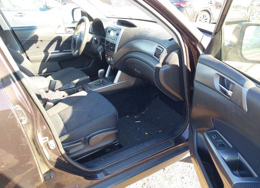Photo 5 of 2013 Subaru Forester 2.5X PREMIUM (VIN JF2SHADC4DH430005)