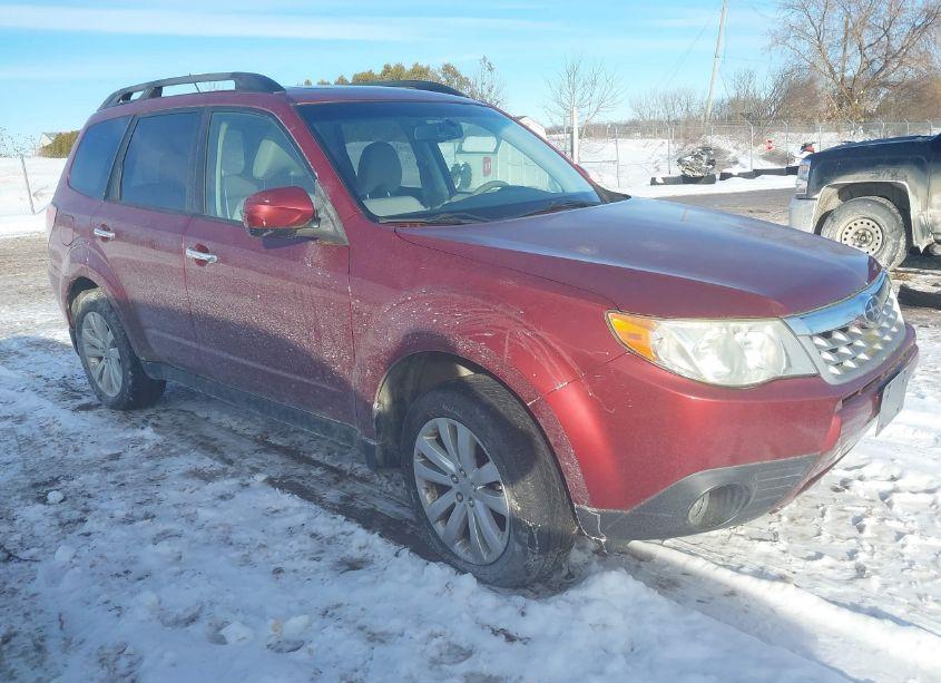 2013 Subaru Forester 2.5X PREMIUM (VIN JF2SHADC4DH441585) main photo
