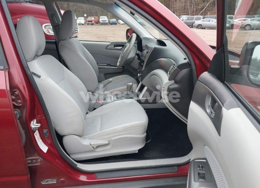 Photo 5 of 2011 Subaru Forester 2.5X PREMIUM (VIN JF2SHADC5BH738684)