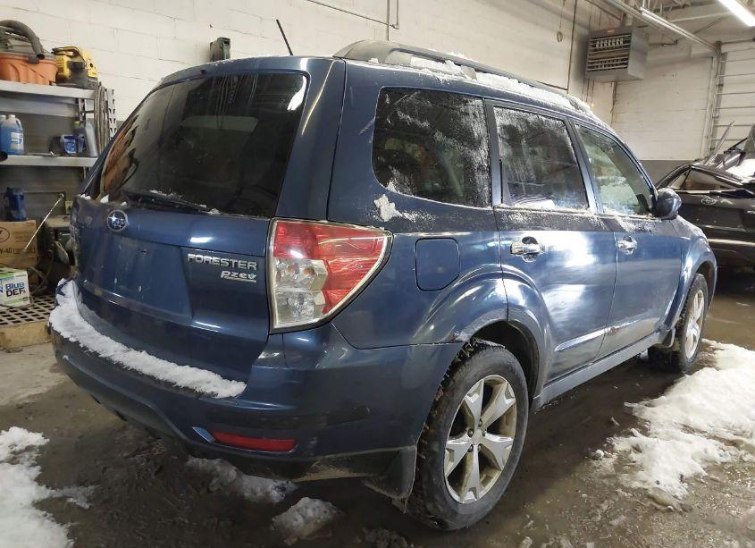 Photo 4 of 2011 Subaru Forester 2.5X PREMIUM (VIN JF2SHADC5BH740676)