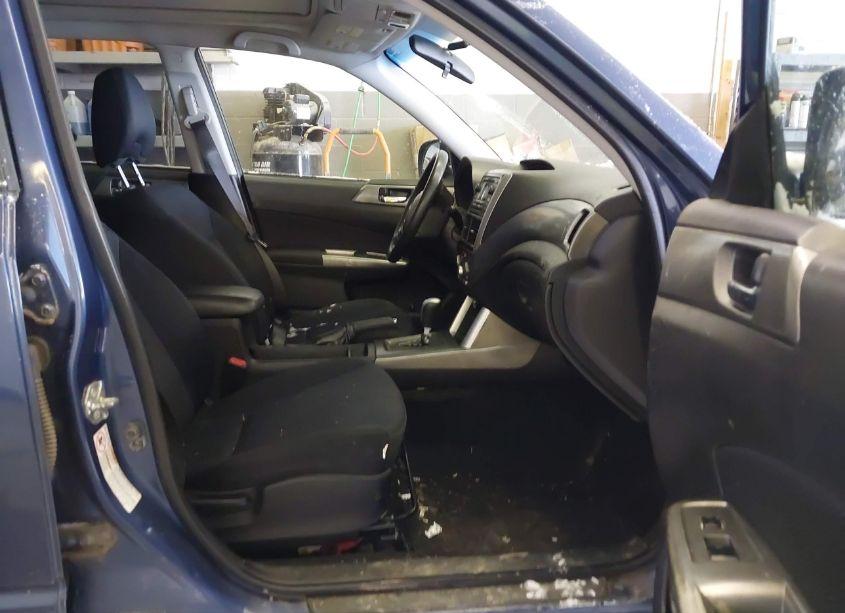 Photo 5 of 2011 Subaru Forester 2.5X PREMIUM (VIN JF2SHADC5BH740676)