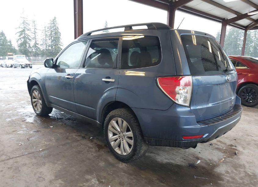 Photo 3 of 2011 Subaru Forester 2.5X PREMIUM (VIN JF2SHADC5BH781793)