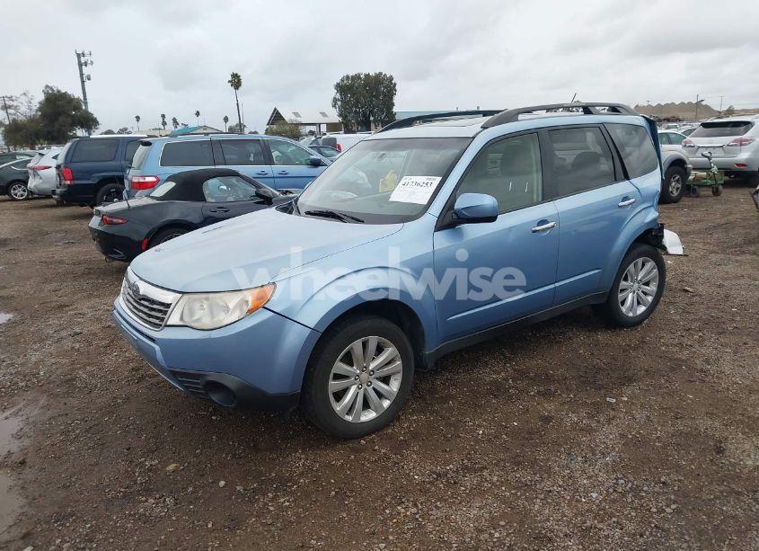 Photo 2 of 2012 Subaru Forester 2.5X PREMIUM (VIN JF2SHADC5CH422056)